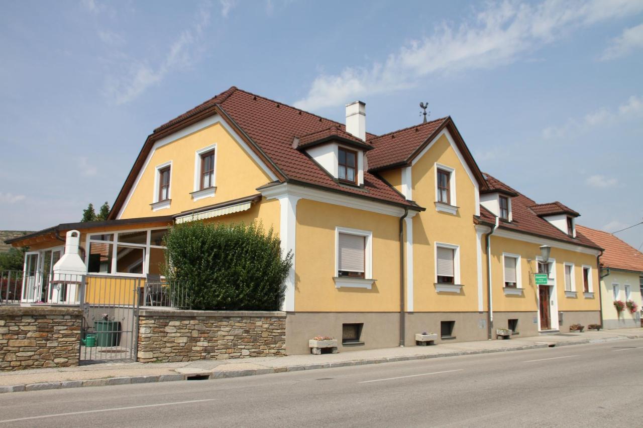 Rohrendorf bei Krems Gaestehaus Fischer Rohrendorf B&B 외부 사진